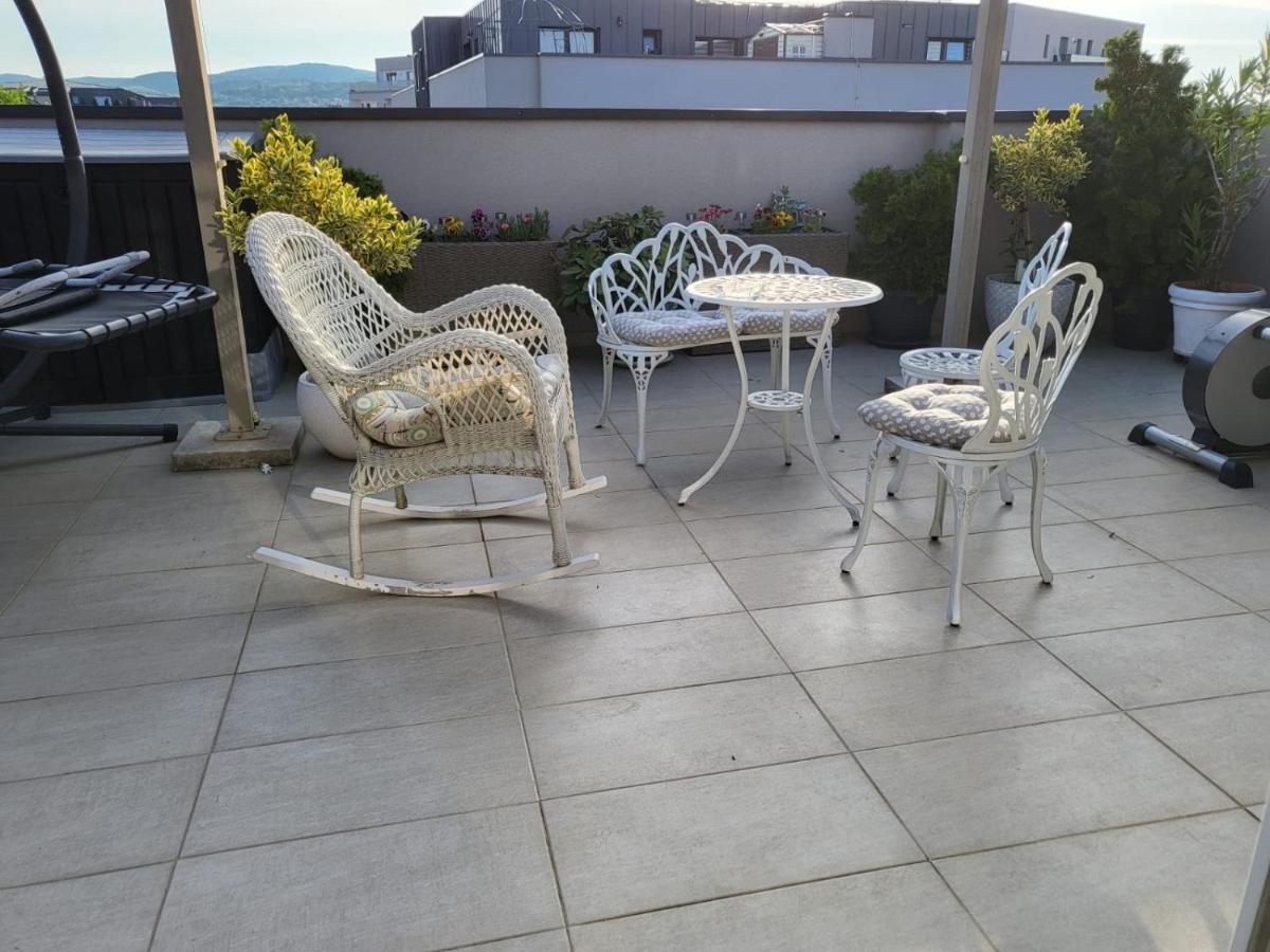 Sibiu Bach Penthouse Appartement Buitenkant foto