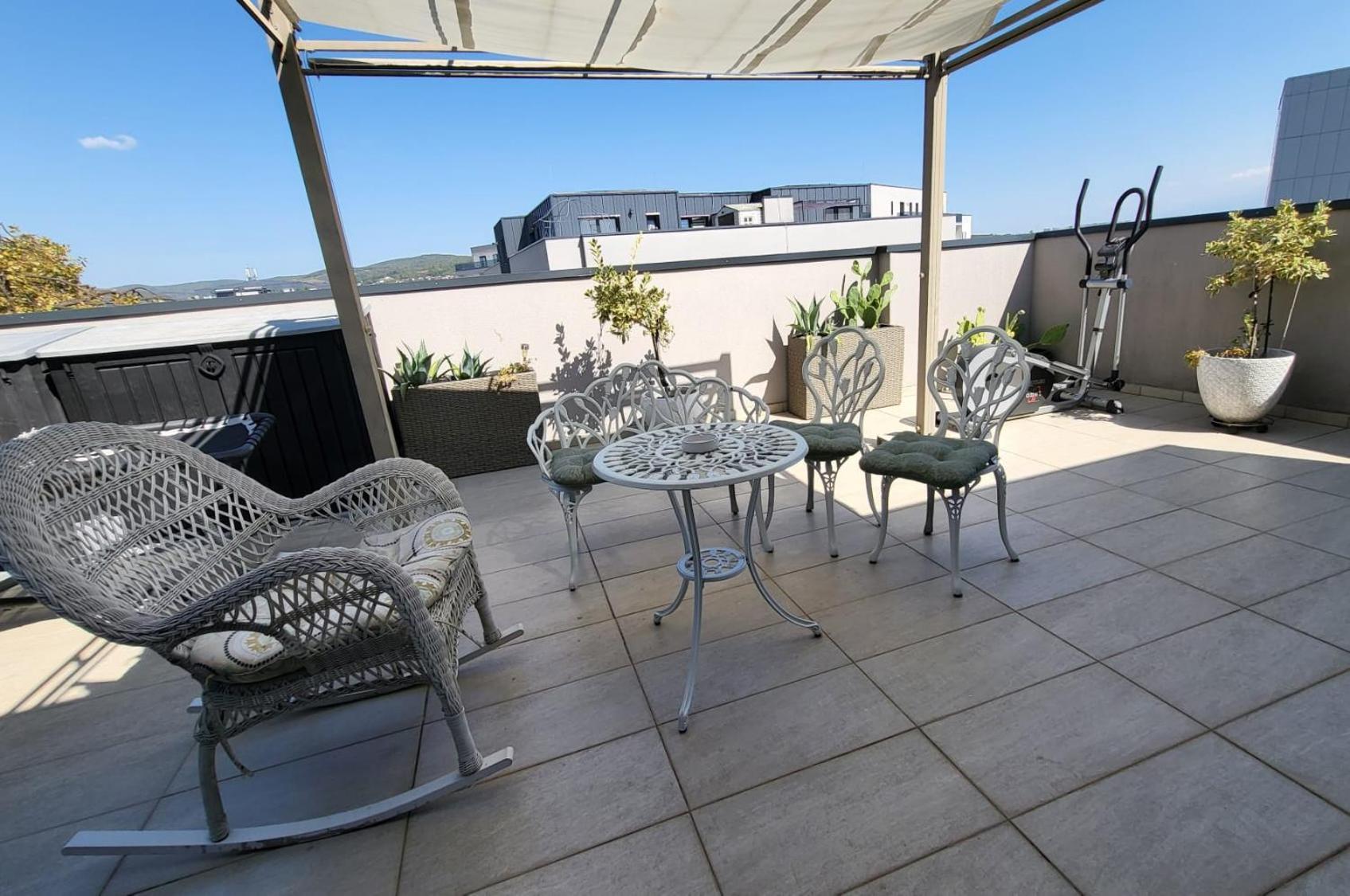Sibiu Bach Penthouse Appartement Buitenkant foto