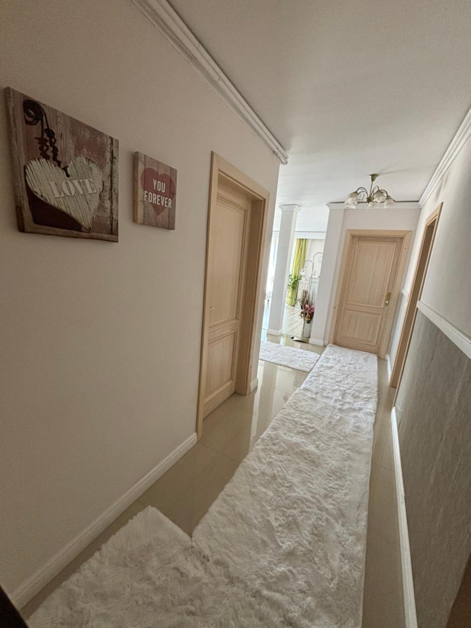 Sibiu Bach Penthouse Appartement Buitenkant foto